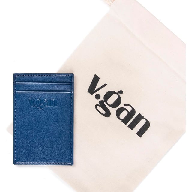 Our V.GAN lightweight card holder has been handmade with a high-quality alternative to leather. Made from non-food grade corn, the material contains more than 30% plant content. The corn is from a renewable source, and the final material is 3 x more environmentally friendly than animal leather. The surface layer of PU provides water, stain and scratch resistance. Inside, the woven lining has been made using 100% recycled plastic bottles. It is soft and strong like polyester, but unlike virgin polyester, recycled PET fabric has a significantly lower impact on the environment. It uses 94% less water, 60% less energy and 32% less CO2 to manufacture.