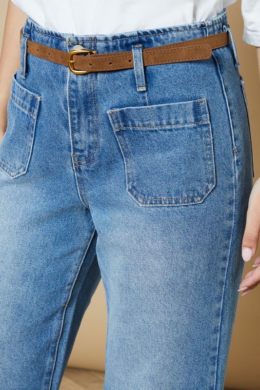 Cropped straight-leg design for a modern silhouette
        Belted waist detail adds a stylish touch
        Front patch pockets for a utilitarian-inspired look
        High-rise fit flatters the waistline
        Versatile wash suitable for various casual outfits
    
    These belted cropped straight jeans from Oasis offer a fresh take on classic denim. The high-rise fit and straight-leg cut create a flattering silhouette, while the cropped length adds a contemporary edge. Perfect for casual daywear, these jeans can be styled effortlessly for various occasions. Pair them with a crisp white shirt and sandals for a relaxed weekend look, or dress them up with a floral blouse and ankle boots for a family gathering. The front patch pockets and belted waist detail give these jeans a utilitarian-inspired charm, making them a versatile addition to your wardrobe. For a trendy double denim ensemble, team them with an oversized denim shirt as seen on the model. These jeans are ideal for those seeking a balance between comfort and style in their everyday attire.