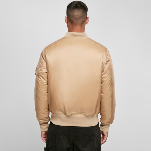 Chaqueta Bomber Ballin Est. 2013 en color Beige.