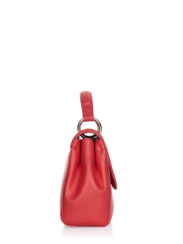 100% PVC; Bolsa Emporio Armani; Modelo: Y3A088 YH24A 82277; Fabricación de alta calidad; Un compartimento principal con solapa, un compartimento interior; Un mango; Una correa de hombro desmontable y ajustable; Material interior, correa de hombro y patas en colores contrastantes; Detalles metálicos en color dorado; Detalles del logo de Emporio Armani.