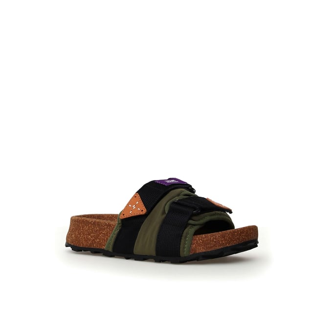 Slide sandals with adjustable straps and a durable technical nylon fabric band. Anatomical cork insole with superior moisture absorption and antibacterial properties for all-day comfort. Non-slip rubber sole ensures stability and durability.