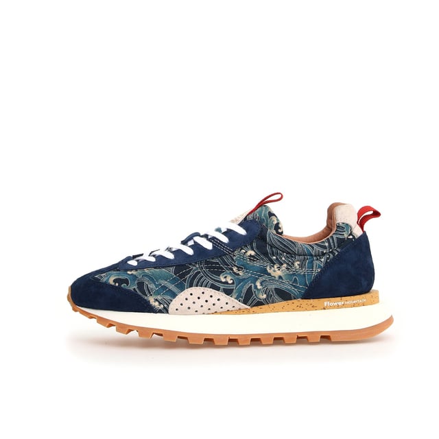 Suede and fabric upper sneaker for a stylish and comfortable fit. Features a leather and textile lining for breathability and durability. Moisture-wicking cork antibacterial insole helps keep feet fresh and dry, while the removable insole provides customisable comfort. Finished with a durable rubber sole for superior traction and long-lasting wear.