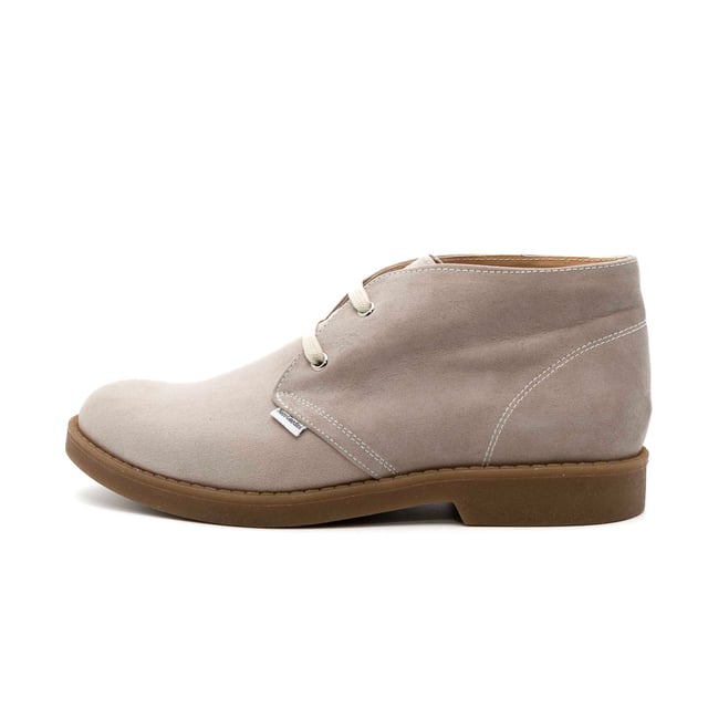 Farbe: Beige 410 Sand Obermaterial: Canvas Innenausstattung: Leder Sohle: Gummi Verschluss: Schnürsenkel Details Weiches Fußbett Passform: Bequem und großzügig Anlass: Freizeit