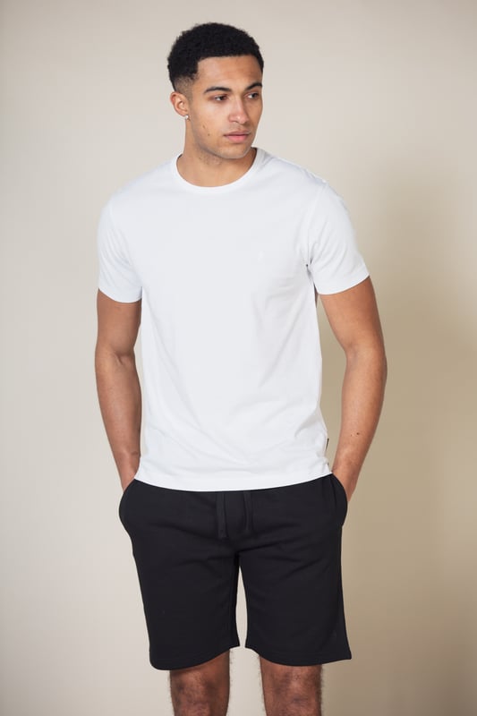 3 Pack Cotton Jersey Shorts This 3 pack of jersey shorts from French Connection offers great value and style. The shorts feature an elasticated waistband, drawcord, two side pockets, one back pocket and French Connection rubber logo. Made from cotton fabric to ensure comfortable wear.