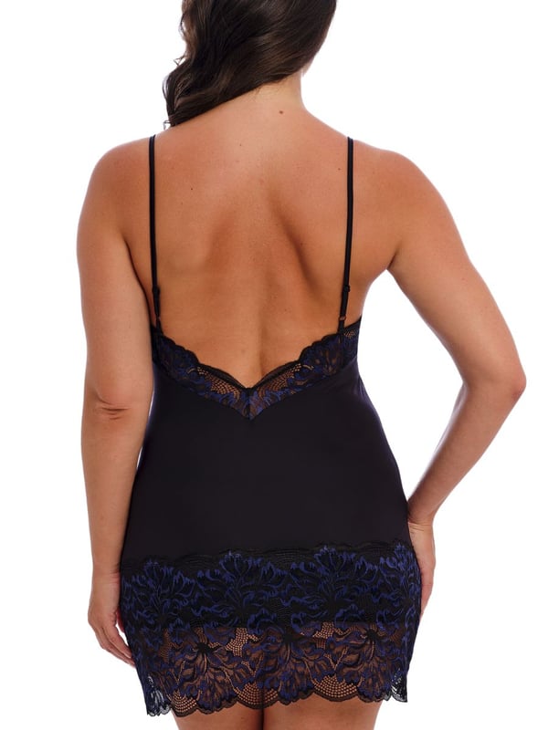 Fantasie Emmaline Chemise. Lightweight chemise style nightdress with lace cups, a deep lace hem, low back design and adjustable rouleau straps. The product is recommended as gentle wash only.