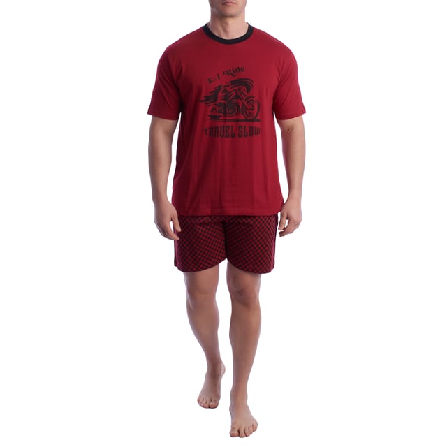 Short-sleeved and short-pants pajamas, model KL30000.

 The men's pajamas combine a short-sleeved round-neck T-shirt and shorts.
 Made of soft and breathable materials, it ensures comfort throughout the night.
 Ideal for any season, this set offers a perfect balance between style and comfort for a restful night's sleep.

 Exclusive designs and a variety of prints: The men's summer pajamas are available in a wide range of exclusive designs and prints, allowing you to choose from different styles that reflect your personality and taste. From prints to stripes, each pajama offers a unique and special touch.

 Easy Care & Durability: Made from durable cotton, the men's pajamas are easy to machine wash and maintain their softness, color and shape wash after wash. This easy maintenance ensures that the pajamas remain a favorite item in your wardrobe, offering durability and practicality over time, especially during the warmer seasons.

 Men's summer pajamas, the perfect gift for Father's Day, anniversary, Christmas, New Year, birthday, and much more!

 Choose style, quality and comfort with Kisses&Love!
 Composition: 100% Cotton
 Care:
Wash at maximum temperature 30º.
 Dry at low temperature.
 Do not use bleach.
 Do not iron.
 Do not dry clean.