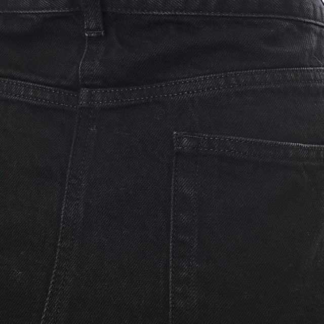 100% organic cotton. Perfect inbetween season skirt. We?re planning on styling ours with chunky knits now and swapping for denim shirts later
