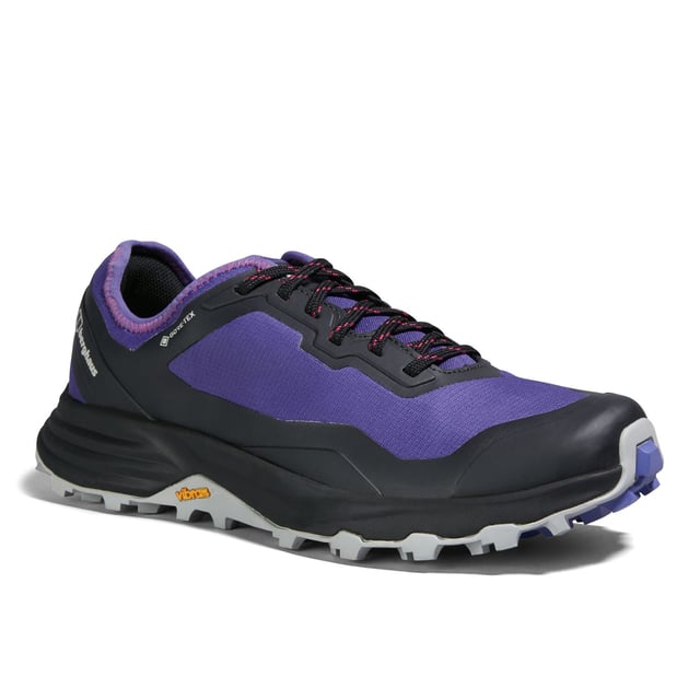 The tough and durable ripstop upper means you can tackle rough terrain with confidence.The four-piece sole unit combines great cushioning and a secure fit for extended comfort from the moment you step outside.An Orthlolite® footbed provides additional cushioning for long days on the trails.A GORE-TEX® Extended Comfort liner keeps your feet dry and breathes as you move.Our unique OPTI-STUD® VIBRAM® sole unit delivers brilliant  durable grip at all times.