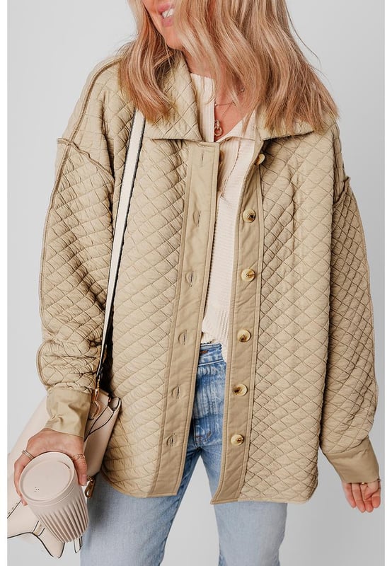 Our styles are designed with a trendy fitted look in mind following an international size standard. For the best fit we suggest choosing one size up from your usual. Be sure to check our sizing chart to find your perfect match!
  Quilted jacket for a cozy and stylish appearance
  Puffer construction for added warmth and comfort
  Solid color design adds a trendy and classic touch
  Classic shirt collar and long sleeves for a timeless look
  Available in sizes S to 2XL with detailed size chart in CM and INCH
Material: 95% Polyester 5% Elastane