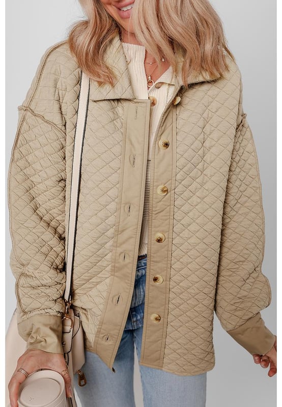 Our styles are designed with a trendy fitted look in mind following an international size standard. For the best fit we suggest choosing one size up from your usual. Be sure to check our sizing chart to find your perfect match!
  Quilted jacket for a cozy and stylish appearance
  Puffer construction for added warmth and comfort
  Solid color design adds a trendy and classic touch
  Classic shirt collar and long sleeves for a timeless look
  Available in sizes S to 2XL with detailed size chart in CM and INCH
Material: 95% Polyester 5% Elastane