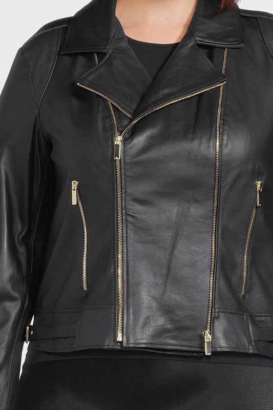 Designed in buttery soft leather, this jacket is something special. The classic biker styling works harmoniously against its statement double-breasted front. Featuring our signature KM logo and embossed detail, the gold buttons offer an elevated feel to your go-to layer.Expertly designed for those size 18 and above, our curve collection is perfectly proportioned to ensure you look stylish at every shape.Style: Biker JacketDesign: PlainFabric: LeatherLength: RegularNeckline: CollaredSleeve Length: Long Sleeve Discover our collection of plus size coats and jackets or browse our range of plus size clothing now.