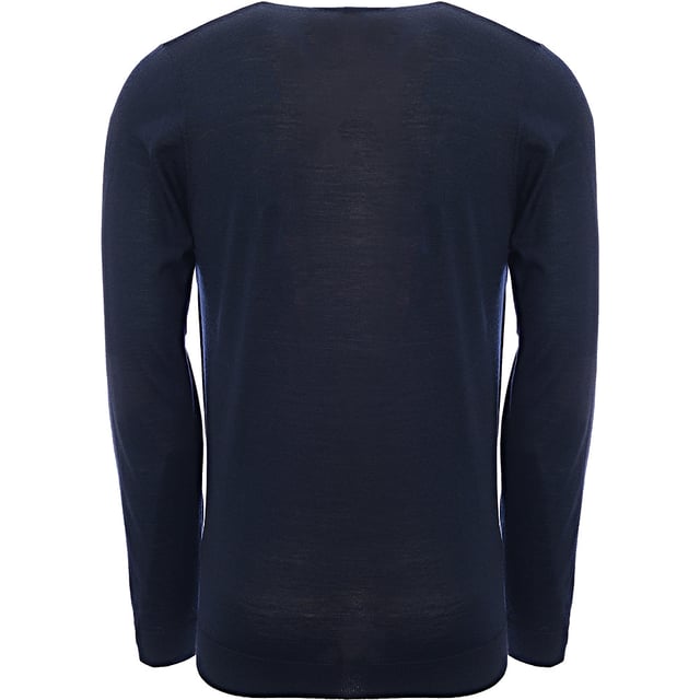 Paul Smith Mens Cardigan In Navy in Navy The Cardigan in Navy is crafted from 100% merino wool, offering a luxurious feel with warmth and softness. The classic knitted design ensures versatility, making it a great choice for both casual and formal occasions. The navy color is timeless and complements various outfits. Here's the size guide: