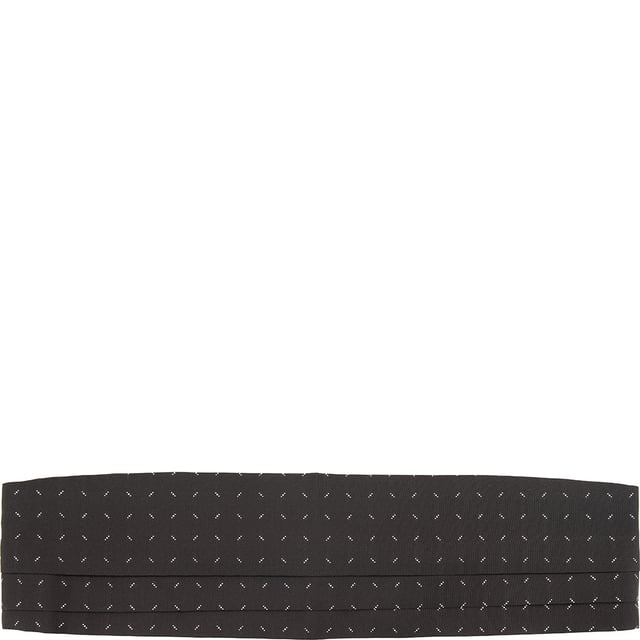 100% SILK The Lanvin Silk Cummerbund is a luxurious and elegant accessory, perfect for formal occasions. Made from 100% silk, it offers a smooth and refined finish. Lanvin?s cummerbunds are known for their high-quality craftsmanship and timeless design.