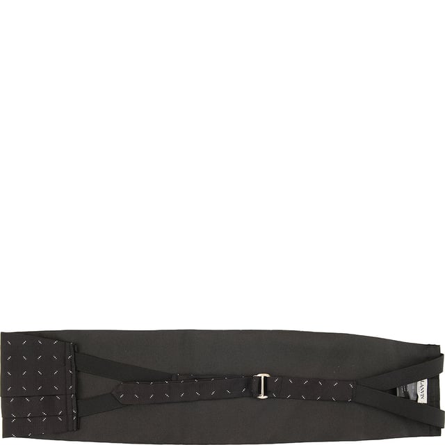 100% SILK The Lanvin Silk Cummerbund is a luxurious and elegant accessory, perfect for formal occasions. Made from 100% silk, it offers a smooth and refined finish. Lanvin?s cummerbunds are known for their high-quality craftsmanship and timeless design.
