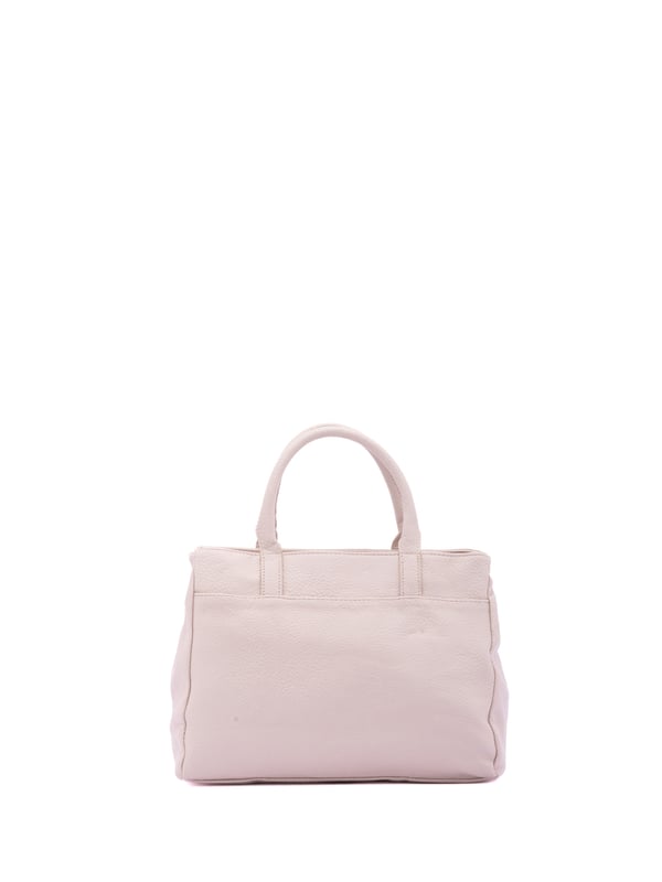 Bolso de mujer. El cierre es con cremallera. Los bolsillos internos son dos con cremallera y dos abiertos. Los bolsillos externos son uno frontal con cremallera. La bandolera es ajustable y extraíble en ecopiel. El mango es de ecopiel. Hay tres compartimentos internos. El material exterior es ecopiel. Internamente está forrado en poliéster. Medidas: 30x22x10 cm. Producto de moda