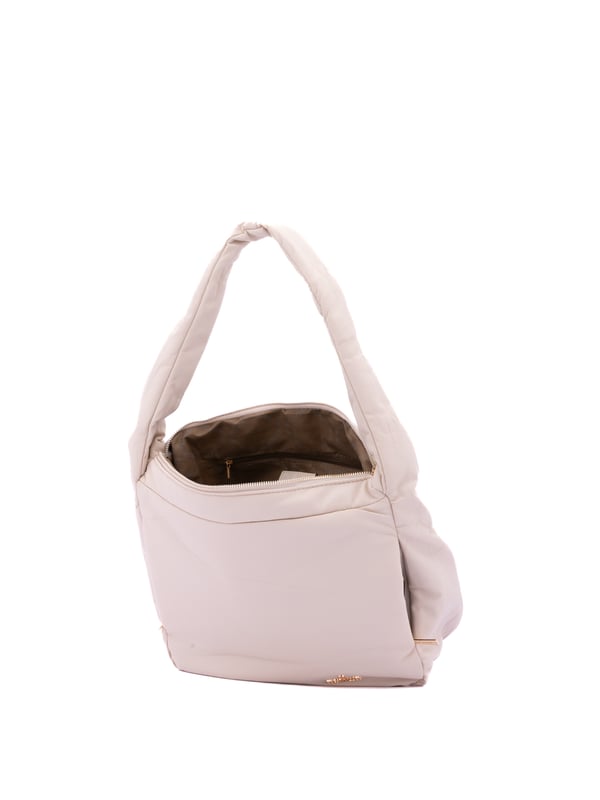 Bolso bandolera para mujer. El cierre es con cremallera. Los bolsillos internos son uno con cremallera y dos abiertos. Hay dos bolsillos externos con cremalleras a los lados. Falta la correa para el hombro. El asa es de tela. Hay un compartimento interno. El material exterior es tela. Internamente está forrado en poliéster. Medidas: 33x30x12 cm. Producto de moda