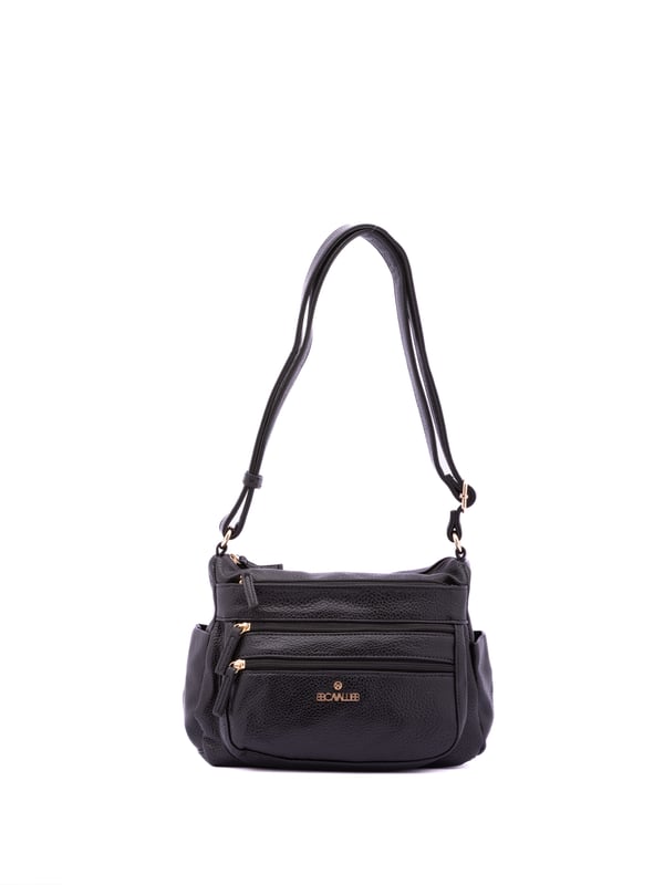 Bolso bandolera para mujer. El cierre es con cremallera. Los bolsillos internos son uno con cremallera y dos abiertos. Los bolsillos externos son tres delanteros con cremallera, dos laterales abiertos y uno trasero con cremallera. Falta la correa para el hombro. El asa es regulable en ecopiel. Hay dos compartimentos internos. El material exterior es ecopiel. Internamente está forrado en poliéster. Medidas: 27x20x14 cm. Producto de moda
