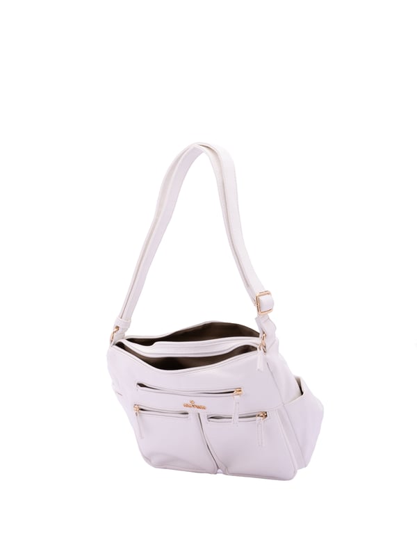 Bolso bandolera para mujer. El cierre es con cremallera. Los bolsillos internos son uno con cremallera y dos abiertos. Los bolsillos externos son tres delanteros con cremallera, dos laterales abiertos y uno trasero con cremallera. Falta la correa para el hombro. El asa es regulable en ecopiel. Hay dos compartimentos internos. El material exterior es ecopiel. Internamente está forrado en poliéster. Medidas: 30x21x12 cm. Producto de moda