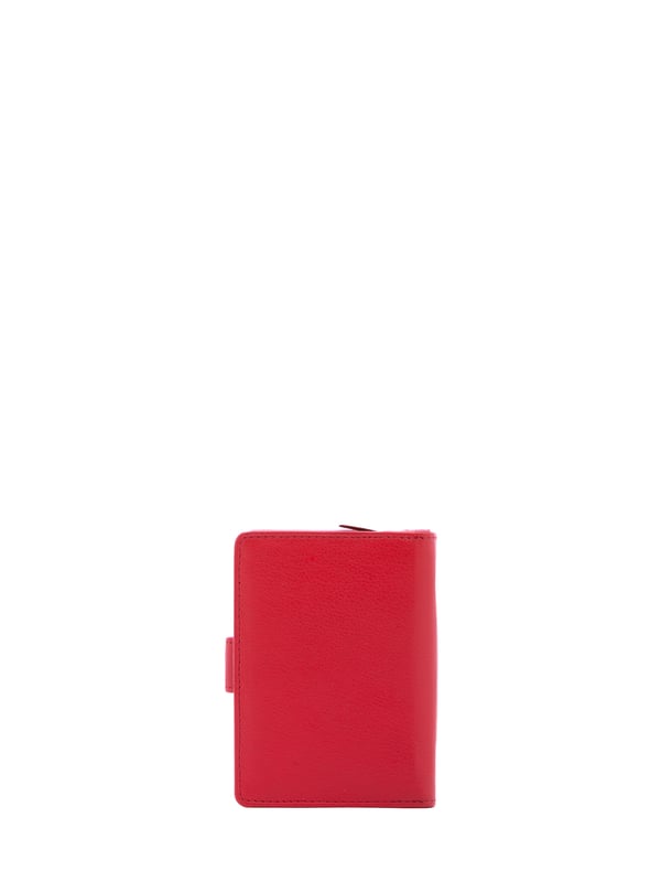Cartera de mujer. El cierre es con botón de presión. Los bolsillos internos son uno con cremallera, tarjetero y porta billetes. Los bolsillos externos están ausentes. Falta la correa para el hombro. Falta el mango. Hay tres compartimentos internos. El material exterior es ecopiel. Internamente está forrado en poliéster. Medidas: 13x9,5x4 cm. Producto de moda