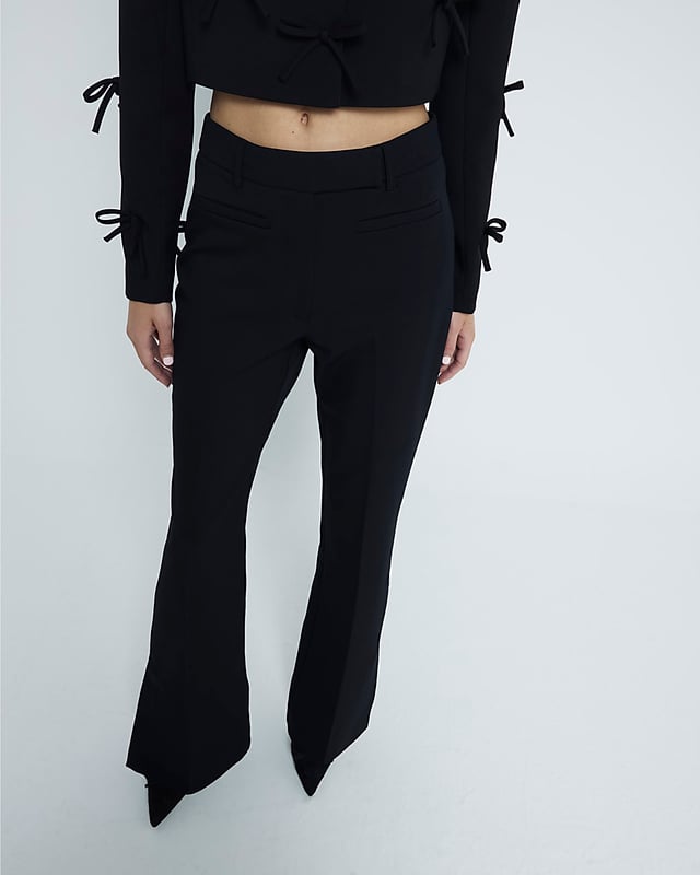 Slim fit, Tailored, Flared, Elasticated waist
