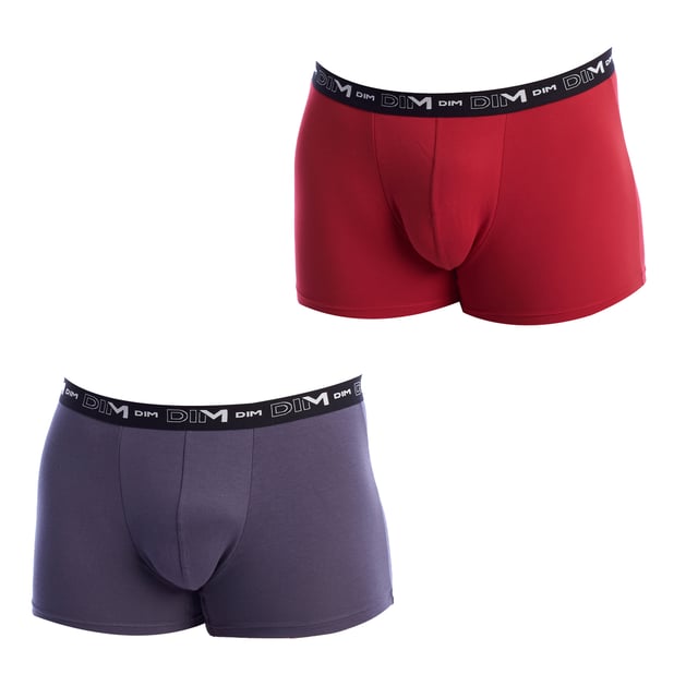 El Pack-2 Bóxers Cotton Stretch tejido transpirable es la elección ideal para quienes buscan lencería que ofrezca confort, estilo y funcionalidad. Confeccionados con algodón de alta calidad, estos bóxers ofrecen una sensación suave al tacto y se adaptan perfectamente al cuerpo, garantizando un ajuste cómodo y seguro durante todo el día.

Principales características:
- Confeccionados con algodón stretch de alta calidad.
- Tejido transpirable.
- Cintura elástica que proporciona un soporte adicional sin apretar, manteniéndose en su lugar sin incomodidades.
- Corte ajustado tipo boxer brief.
- Disponible en varios colores y estilos.

Este pack de 2 bóxers hombre DIM es la elección ideal para quienes buscan comodidad, estilo y calidad en su ropa interior. Confeccionados con materiales suaves y elásticos, se adaptan al cuerpo con total naturalidad, garantizando sujeción y libertad de movimiento durante todo el día.
 Composición: 96% Algodón, 4% Elastano
 Cuidados:
Lavar a temperatura máx. 40º.
- No usar lejía.
- No usar secadora.
- No planchar.
- No lavar en seco.