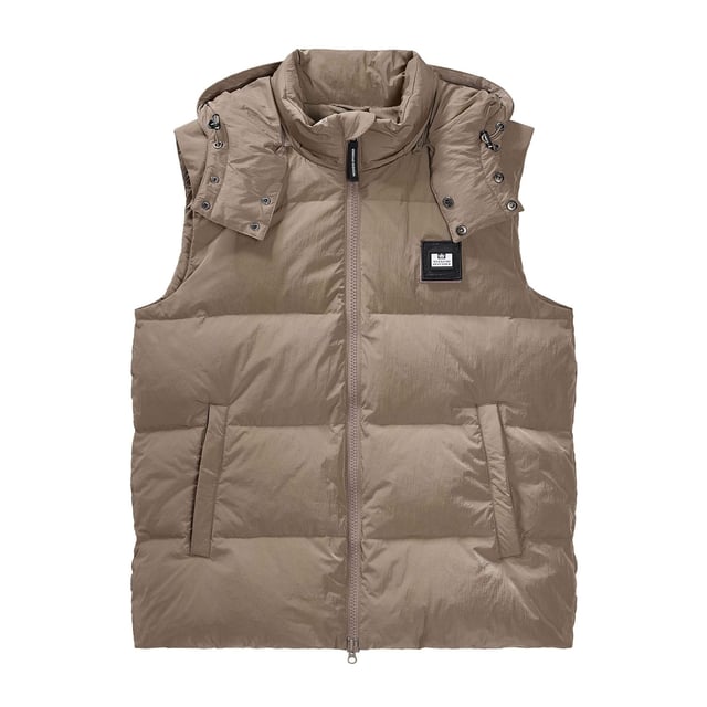 Mens Weekend Offender Gordini Down Gilet in brown.- Removable four-piece quilted hood.- Internal drawstring at the hem and hood.- Sleeveless.- Two-way chunky centre front zip with WO branded zip puller.- Large angled welt pockets with hidden snap studs  polar fleece lining and shiny herringbone tape.- Invisible zip on the back neck with hidden balaclava attached.- New Scan me QR code label inside.- Detachable WO badge on the chest.- Shell: 100% Nylon with Polyurethane Backing. Fulling: 70% Down  30% Feather.- Ref: JKAW2417BRO