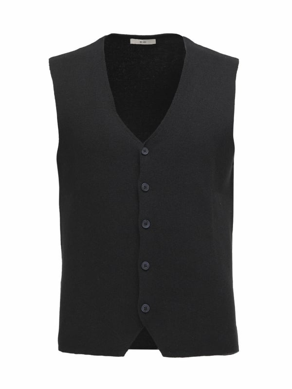 Strickweste KİP bereichert Ihr tägliches Leben mit hochwertigen Materialien und innovativen Designs und bietet Ihnen sowohl Komfort als auch Stil. Unsere Produkte zeichnen sich durch ihre Langlebigkeit und Funktionalität aus, während sie gleichzeitig mit ästhetischen Details überzeugen. KİP bietet moderne und ergonomische Lösungen für den täglichen Gebrauch, die Qualität und Eleganz vereinen.