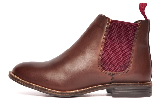 These Silver Street London Sadie chelsea boots have been engineered in a premium leather. They feature a mid-cut boot style with elasticated gussets to the side for easy slip on wear and the upmost in comfort. The upper is made from a premium leather which is soft, supple and durable for everyday wear. A soft lining also provides added comfort for your feet while the slim rubber outsole with a textured tread is highly durable and provides grip on a wide variety of surfaces. 
 - Premium leather upper 
 - Classic dealer boot styling 
 - Elasticated side gussets
 - Slip on design equipped with a heel pull tab 
 - Sumptuous, cushioned insole 
 - Soft textile and leather lined inner 
 - Highly durable outsole 
 - Silver Street London branding
