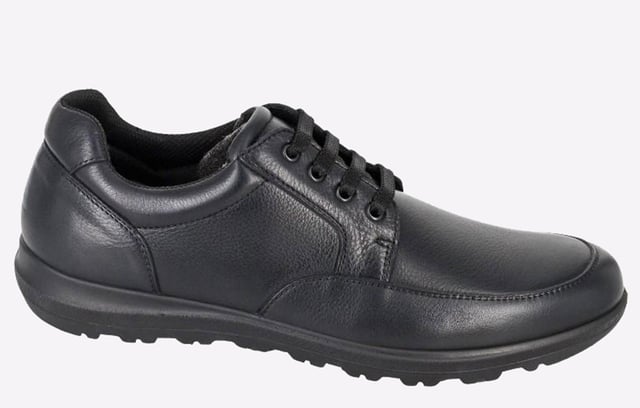 Step into comfort and style with the Imac Vinnie shoes, featuring a premium leather upper that exudes sophistication, complemented by a soft leather sock and textile lining for a luxurious feel. 
 The secure lace closure ensures a perfect fit, while the padded ankle collar and tongue offer added comfort for all-day wear. The grippy PU sole provides excellent traction, making these shoes ideal for both casual and semi-formal occasions. Elevate your footwear collection with the versatile and durable Imac Vinnie shoes.
 
 - Leather upper 
 - Leather sock 
 - Textile lining 
 - Secure lace closure 
 - Wider Fit 
 - Padded ankle collar and tongue 
 - Grippy PU Sole