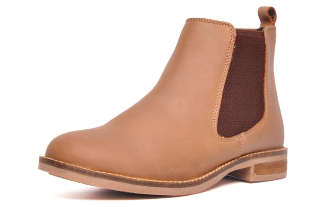 An effortless designer boot from the Silver Street London range. The Jenny has a premium leather upper with elasticated side panels and a heel pull tab delivering easy on off wear while not compromising on style. Stunningly crafted with designer detailing throughout with a hard-wearing rubber out sole and soft padded inner designed to keep you comfortable and fresh in a Chelsea boot that will never go out of fashion! This ankle boot will give you a confident step delivering head turning style wherever you go. 
 - Premium leather upper
 - Heel pull tab for easy on / off wear
 - Elasticated gussets for easy slip on wear
 - Padded footbed for long lasting comfort
 - Designer stitch detailing
 - Durable rubber outsole
 - Silver Street London branding