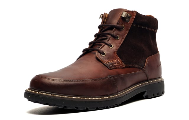 The Santa Fe from Catesby England leather boot offers unique urban styling combined with practicality and edge for any modern day mans outfit. The durable rubber sole adds a masculine edge to your outfit combined with a hiker styled lacing system to make a style statement whilst keeping the Catesby England Santa Fe securely in place for comfortable wear. This ankle boot also features a padded cuff for sumptuous wear and is guaranteed to turn heads for all the right reasons.
 - Premium leather / suede mix upper
 - Padded heel and ankle collar
 - Heel tab for easy on / off wear
 - Stitched sole / upper unit
 - Full lace up secure closure
 - Hiker style lacing system
 - Durable rubber outsole