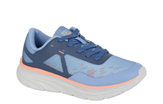 The Dek Cosmos Superlight 5 Eye Lace Trainers are designed for ultimate comfort and style. Featuring a Memory Foam Sock for a cushioned feel with every step, these trainers ensure a custom fit that molds to your feet. The Textile Lining adds breathability, keeping your feet fresh and comfortable throughout the day. The Lightweight Phylon Sole provides excellent support without the bulk, making these trainers perfect for all-day wear. With a sleek design and functional features, the Superlight 5 Eye Lace Trainers are an ideal choice for anyone looking for lightweight, supportive footwear.- Flyknit / Textile upper- Lace-up closure- Memory foam sock- Textile lining- Lightweight phylon sole- Dek branding