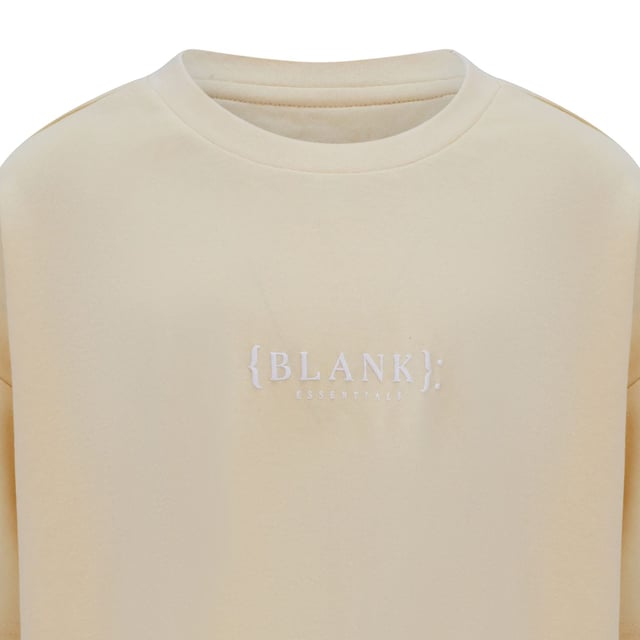 Ribbed crewneck.Short sleeves.Printed logo.Regular fit.