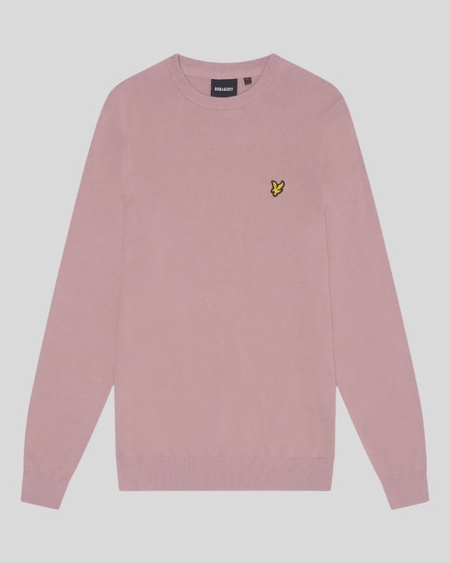 We know the value of a well-made staple, so classic pieces like this jumper form the core of our Lyle &amp; Scott collections. It's been knitted from soft 100% cotton and has a slim fit – perfect for layering under a jacket.- Round neck 
- Long sleeves 
- Ribbed hemline, cuffs and neckline
- Composition: 100% cotton