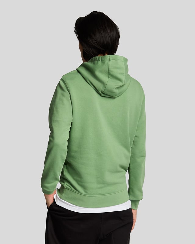 Unser Kapuzenpullover ist auf der Brust mit unserem legendären goldenen Adler-Logo bestickt, aber alles andere ist schlicht gehalten. Er besteht aus Loopback-Baumwolljersey für eine entspannte Passform und hat eine geräumige Beuteltasche.- Kapuze mit Kordelzugverschluss - Lange Ärmel - Beuteltasche vorne - Zusammensetzung: 100 % Baumwolle