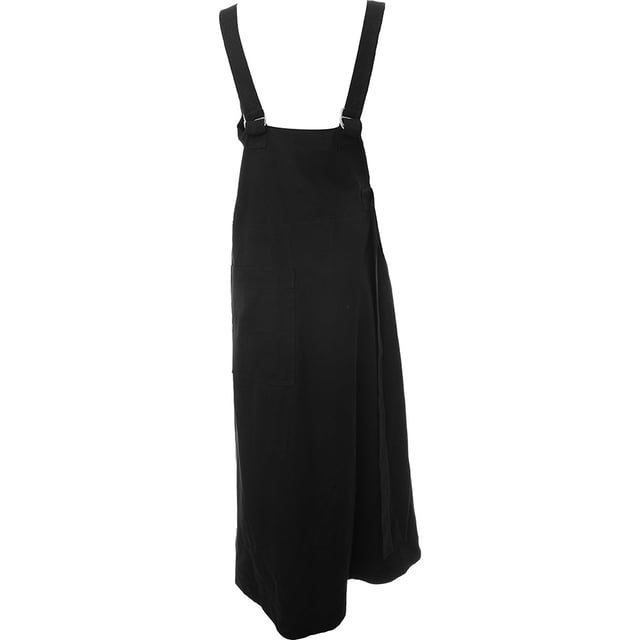 RAEY Women’s Smart Wrap Pinafore in Black
Modern minimalism, effortlessly wrapped.

Understated yet elevated, the RAEY Smart Wrap Pinafore in black is a masterclass in contemporary tailoring. Crafted from 100% linen, this piece combines clean structure with the ease of natural, breathable fabric — perfect for effortless layering and refined day-to-night dressing.

The wrap silhouette adds a modern edge, while the deep black hue keeps things sleek and versatile. Whether styled over a crisp shirt or worn solo with statement accessories, this pinafore offers endless styling potential with a distinctly RAEY sense of quiet luxury.

Features:

Wrap design for a flattering, adjustable fit

Made from 100% premium linen for breathability and structure

Sleek black tone for timeless versatility

Tailored silhouette with minimalist appeal

Ideal for layering or styling as a standalone statement

A wardrobe essential for lovers of clean lines and effortless sophistication.