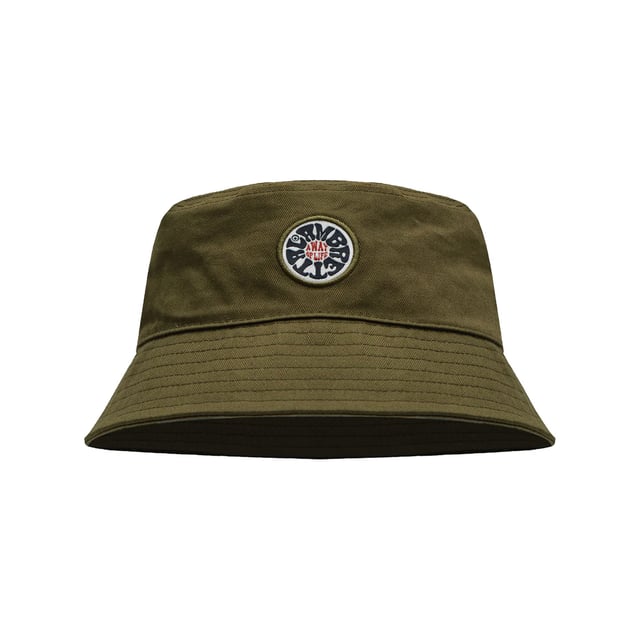 100% Cotton. Design: Badge, Embroidered, Logo. 8 Row Stitching, Flat Top, Short Brim.
