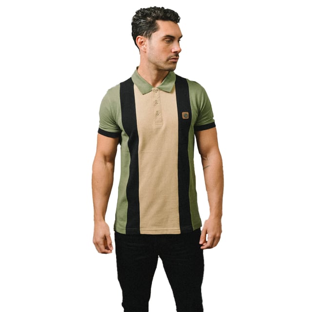 100% Katoen. Stof: Pique. Ontwerp: Contrastpaneel, Streep, Target, Vintage. Manchet: Contrast, geribbeld. Mouwtype: Korte mouwen. Halsuitsnijding: Omgeslagen kraag. Klep met 3 knopen, geweven label. Opgelet: Verwijderd houden van vuur. S: 39,5 in. M: 41 in. L: 42,5 in. XL: 44 in. XXL: 45,5 in. 3XL: 47,5 in. 4XL: 49 in.