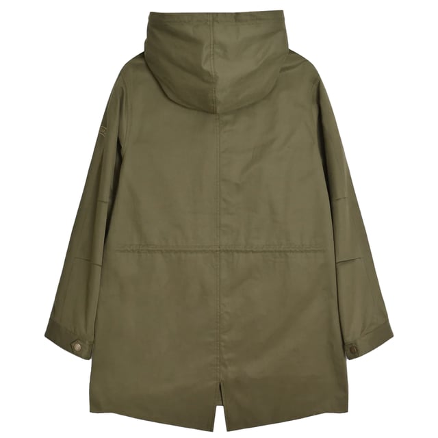 60% Katoen, 32% Polyester, 8% Nylon. Ontwerp: Badge, Geborduurd logo, Militaire knoop, Effen, Doelwit. Stoftechnologie: Douchebestendig. Rugsplit, Gevlochten koord, Merkknopen, Merkritssluiting, Metalen oogjes. Manchet: Geknoopt. Halslijn: Kapitein. Mouwtype: Met lange mouwen. Eigenschappen capuchon: Koord, Opgenaaid. Pasvorm: Overgedimensioneerd. Zakken: 4 voorzakken, intern, drukknoopsluiting, klepsluiting. Bevestiging: kliksluiting. Zoom: Koord, vissenstaart. S: 45,5 in. M: 48 in. L: 50 in. XL: 52,5 in. XXL: 55 in. 3XL: 57 in. 4XL: 60 in.