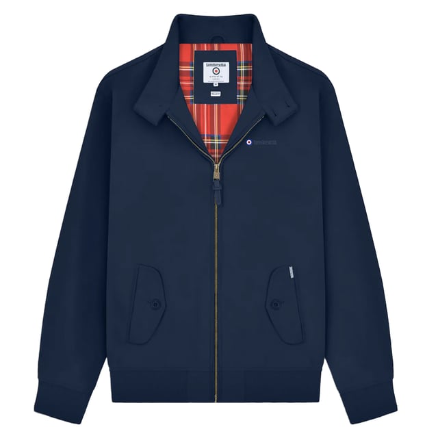 100% Polyester. Voering: Tartan. Ontwerp: Geborduurd, Logo, Effen, Doelwit. Stoftechnologie: Douchebestendig. Klep met 2 knopen, Merkknopen, Geweven Label. Mouwtype: Met lange mouwen. Halslijn: Staande Kraag. Geschikt: Regelmatig. Zakken: 1 binnenzak, 2 voorzakken. Bevestiging: Volledige ritssluiting. Opgelet: Verwijderd houden van vuur. S: 45 in. M: 47 in. L: 50 in. XL: 52 in. XXL: 54 in. 3XL: 57 in. 4XL: 59 in.