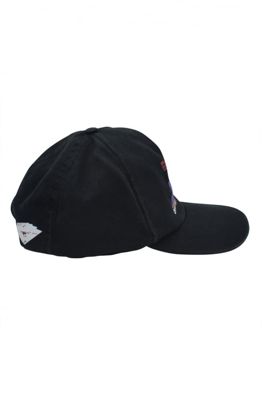 Gorra negra de Off-White. Borde curvo.Logotipo gráfico impreso en la parte delantera.Hecho de algodón.Cierre de espalda ajustable.Made in Italy.