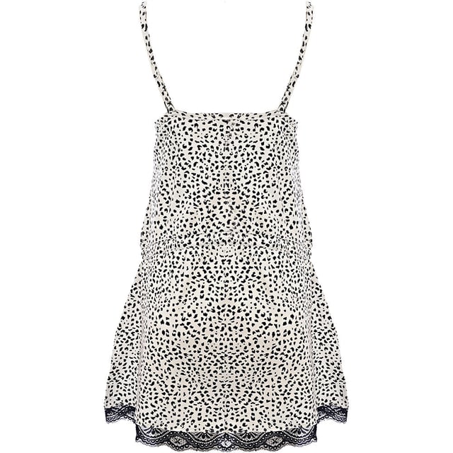 Designed with curves in mind, this striking playsuit from Ivory Rose delivers both style and support. Featuring a bold animal print and a flattering fit, it’s perfect for lounging or layering as a statement piece.

Supportive Fit: Tailored specifically for fuller busts, offering enhanced comfort and shape

Material: 95% Cotton, 5% Elastane – soft, breathable fabric with gentle stretch for everyday ease

Print: Eye-catching animal print adds a touch of fierce, feminine flair

Design: Built-in bust support, adjustable straps, and a figure-flattering silhouette

Whether you're unwinding at home or styling it up for a casual day out, this playsuit brings confidence, comfort, and a touch of wild.