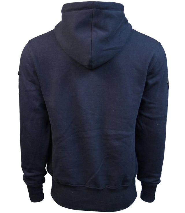 Top Gun Sweatjacke TG20191057 Der einzigartige Top Gun Stil spiegelt sich in dieser hippen Jacke wieder. Sie ist weich gefüttert und besitzt die typische Patches auf der Jacke - sie lässt sich an Lässigkeit kaum überbieten. Der elastische Strick am Ärmelabschluss, Bund und am Kragen sorgt für eine ideale Passform. Zwei seitliche Taschen zum Einschieben bieten genügend Stauraum. Diese Jacke ist der absoluter Hingucker für die etwas kältere Jahreszeit. Mit geraden Reißverschluss und einer Kapuze mit Kordelzug.