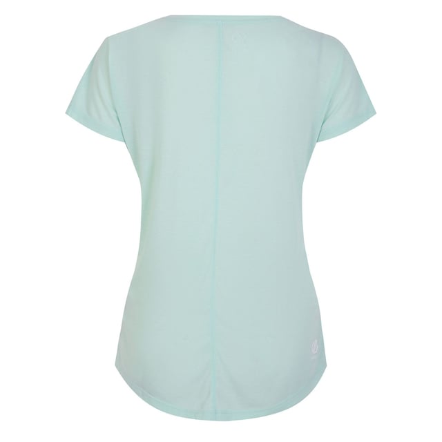 Het Dare 2b Calm T-shirt. Je blijft comfortabel met de lyocell-stof. Het polyester zorgt voor langdurige slijtage. Dankzij de natuurlijke antibacteriële geurbestrijding blijf je fris onderweg. Het is de perfecte yogalaag. Materiaal: 80% Polyester (gerecycled), 20% Lyocell. Ref: DWT7527M7.