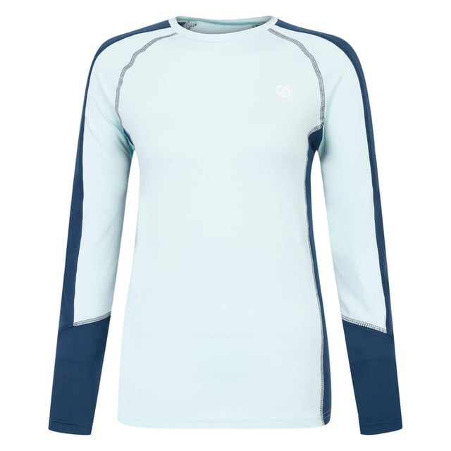 The Dare 2b Exchange III Base layer Set is crafted from advanced polyester thermal tech fabric, designed to recirculate heat from the body, providing uncompromised warmth. The fabric is fast wicking and quick-drying too, ensuring you stay dry and comfortable throughout your adventures. Enjoy the added benefit of a chemical-free anti-bacterial odour control treatment that'll keep you feeling fresh and confident. Material: 93% Polyester (Recycled), 7% Elastane. Ref: DWU4192M4.