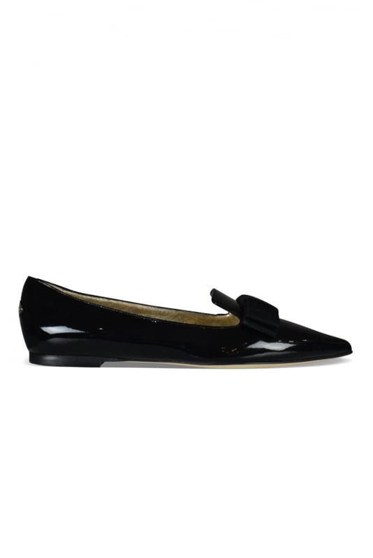 Jimmy Choo Bailarinas GALA Negro Bailarinas Jimmy Choo GALA en charol negro.Nudo plano en la parte delantera.Dedo del pie puntiagudo.Placa dorada Jimmy Choo cosida al talón.Made in Italy.