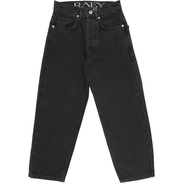 Elevate your denim collection with the RAEY Women's Organic Crop Carrot Leg Jean, made from 100% organic cotton for a sustainable and stylish fit. The cropped, carrot-leg design offers a flattering, relaxed silhouette that tapers toward the ankle for a modern, effortless look. The organic cotton fabric ensures softness and comfort, while the classic wash adds versatility to pair with a range of tops. Perfect for both casual days and elevated outings, these jeans combine eco-conscious materials with timeless style.