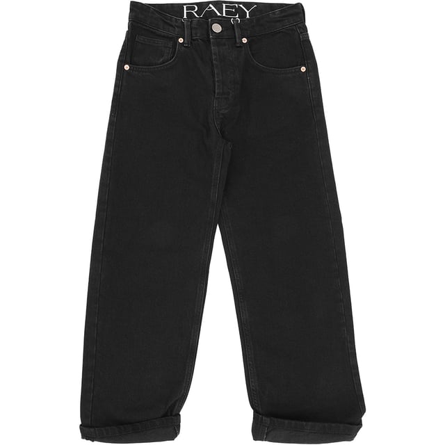 Bring sustainable style to your everyday wardrobe with the RAEY Women's Organic Dad Jean. Made from a blend of 87% organic cotton and 13% recycled cotton, these jeans offer a comfortable, eco-friendly fit. With a relaxed, high-rise silhouette and a slightly tapered leg, they deliver that classic "dad jean" look with a modern twist. The organic cotton ensures softness and durability, while the recycled cotton adds a touch of sustainability. Perfect for laid-back days, these jeans combine style and comfort in a responsible, eco-conscious design.