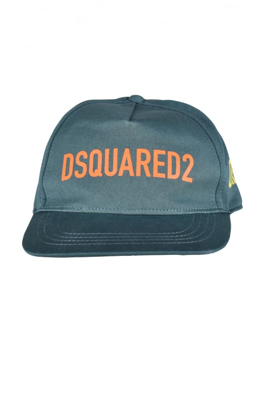 Gorra verde militar Dsquared2.Logotipo naranja impreso en el centro.Inscripción amarilla en el lateral.Inscripción bordada en amarillo en la espalda.Gorra ajustable.Made in Italy.