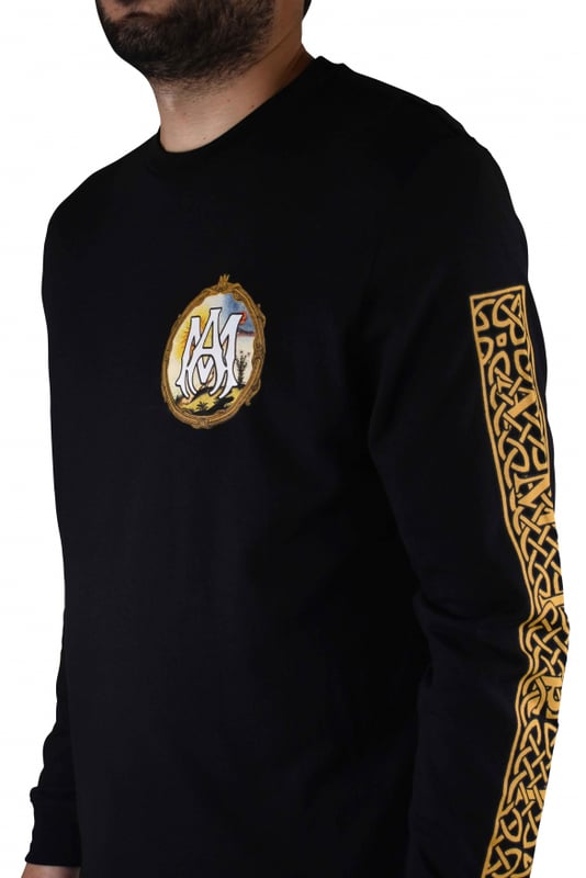 Camiseta Alchemy Frame Amiri en algodón negro.Estampado gráfico y logotipo blanco impresos en el pecho.Estampado gráfico dorado a lo largo de las mangas.Estampado gráfico y logotipo blanco en la espalda.Manga larga.Cuello redondo.Made in Italy.